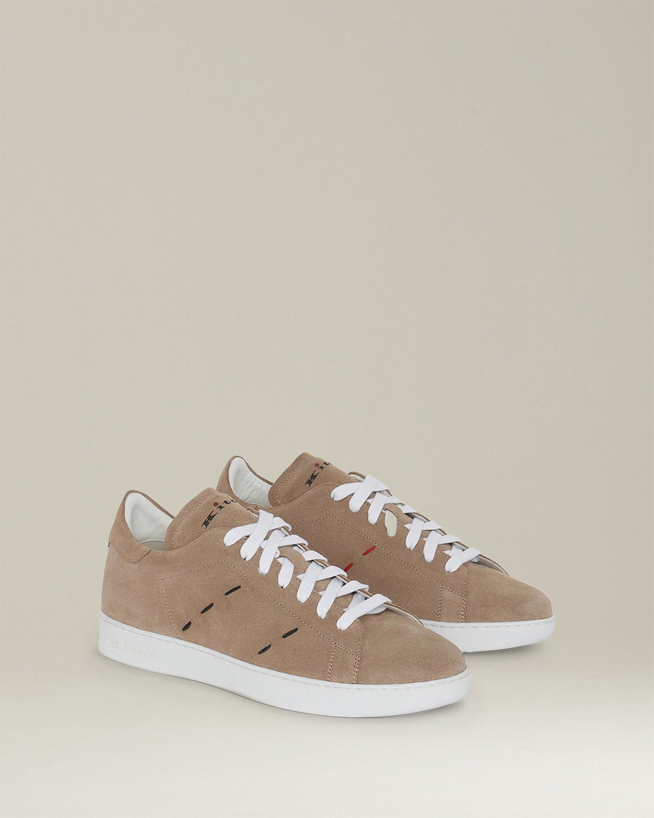 LEATHER ‘STITCHING’ SNEAKERS