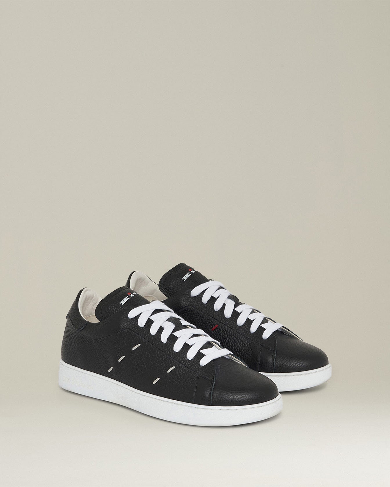 LEATHER ‘STITCHING’ SNEAKERS