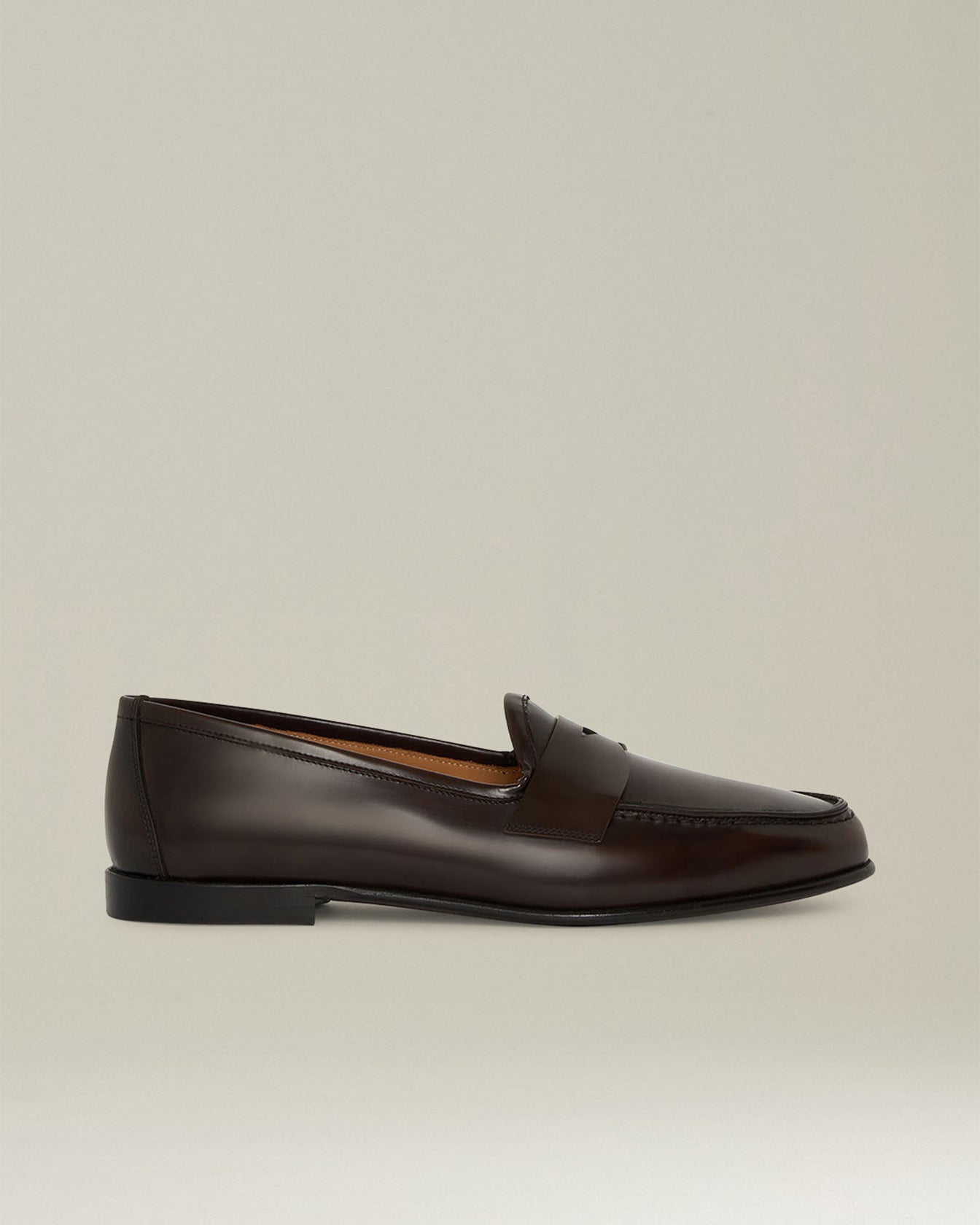 BRUSHED CALFSKIN LOAFER