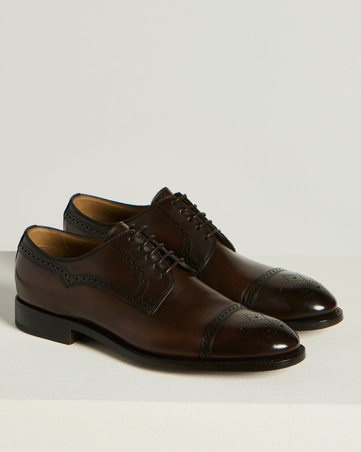DARK BROWN CALFSKIN ROMA SHOES 2