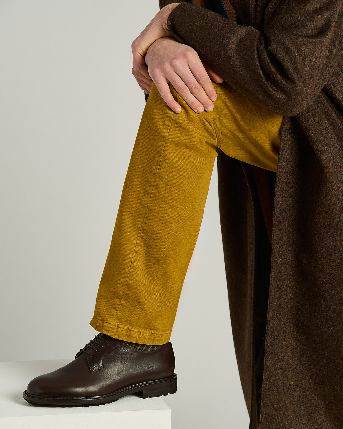 DARK BROWN LEATHER DERBY SHOES WITH LUG SOLE 3
