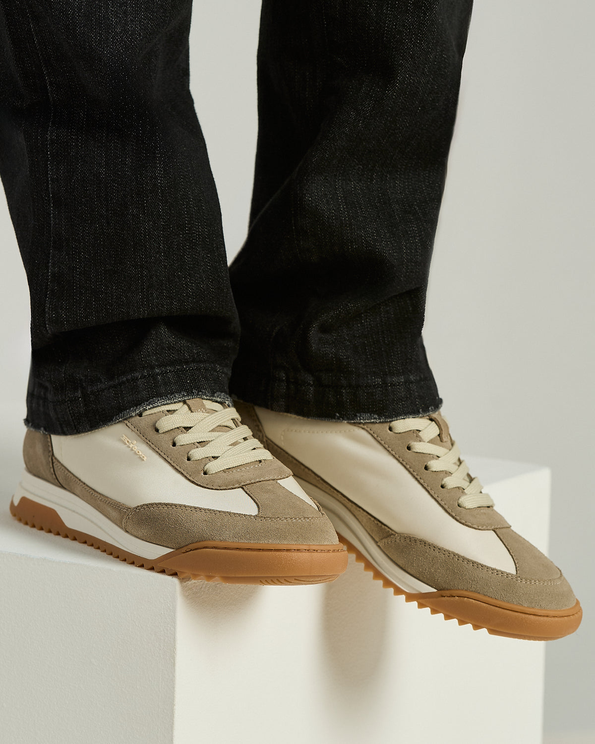 CREAM WHITE CALFSKIN SNEAKERS 4