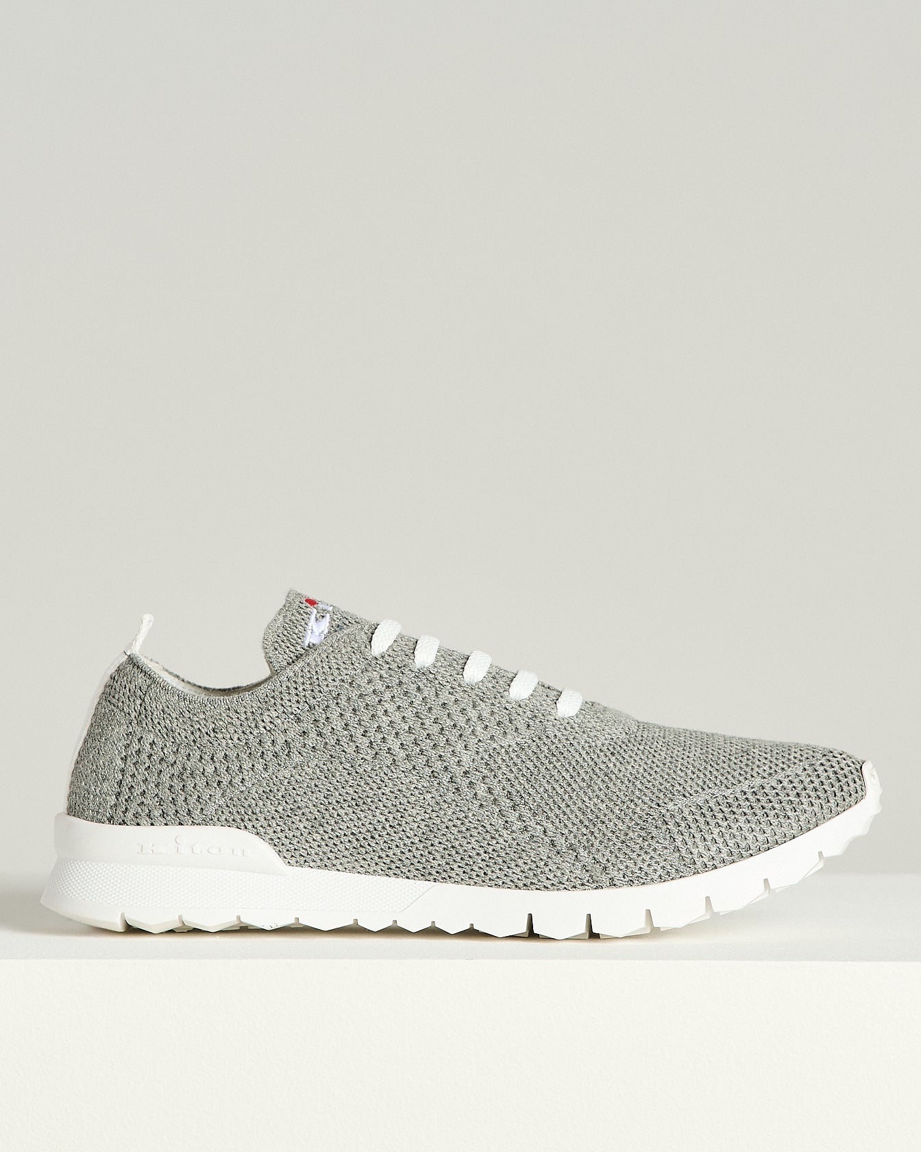 SNEAKERS FITS IN 100% CASHMERE