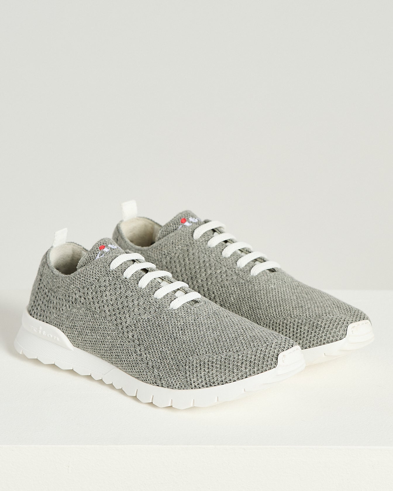 SNEAKERS FITS IN 100% CASHMERE
