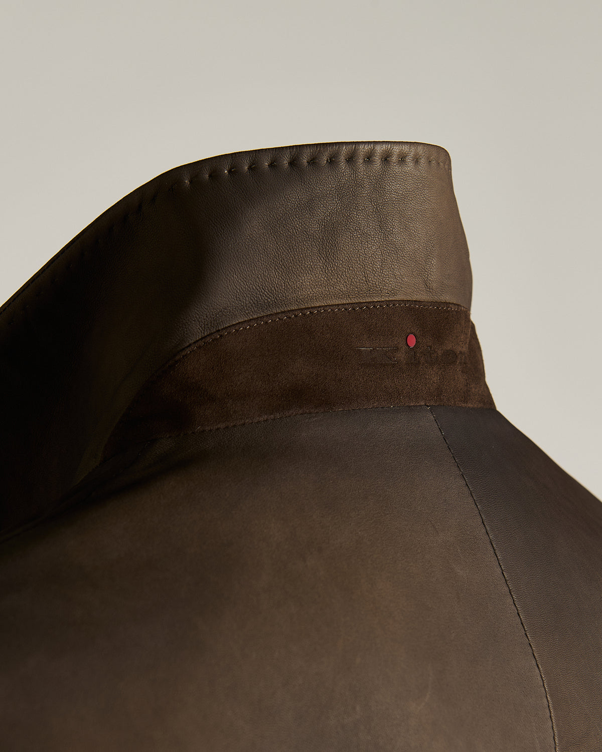 BROWN LAMBSKIN NAPPA LEATHER JACKET WITH CLEAN CONSTRUCTION 3