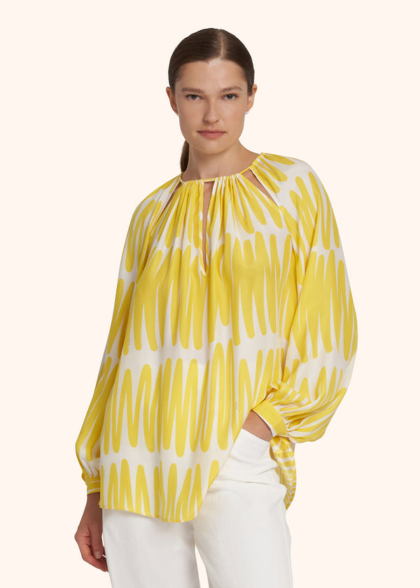 Kiton yellow shirt for woman, in silk 2