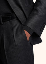 Kiton dark grey suit for man, in cashmere 5