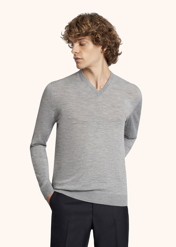 Kiton light grey jersey v-neck for man, in wool 2
